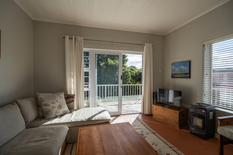 5 Bedroom Property for Sale in Kenton On Sea Eastern Cape